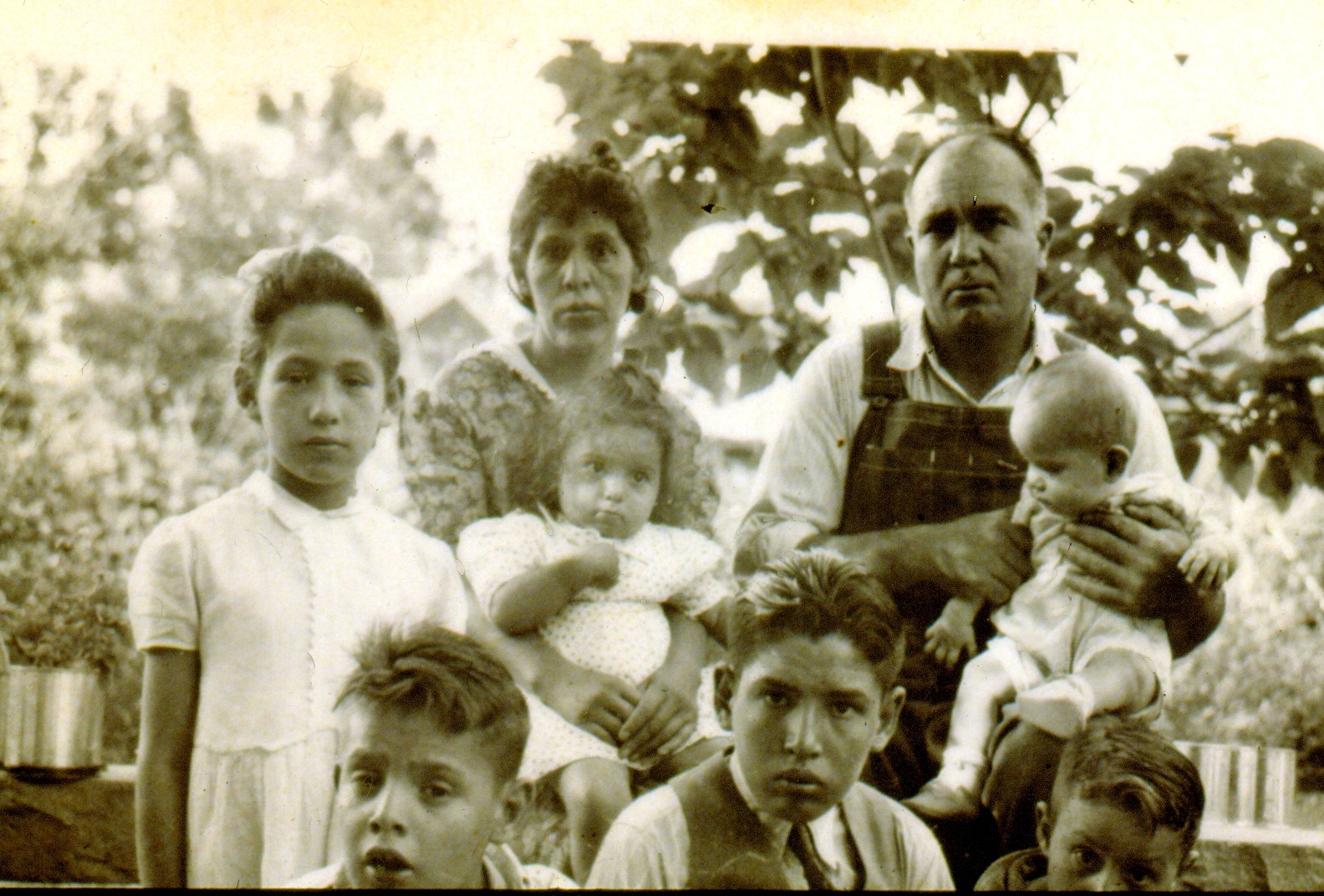 Families, Parents, and Grandparents, 1900-1980 – Boulder County Latino ...